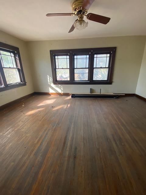 615 W Myrtle Street — photo 17