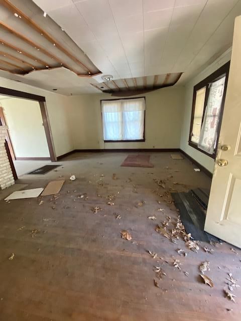 615 W Myrtle Street — photo 8