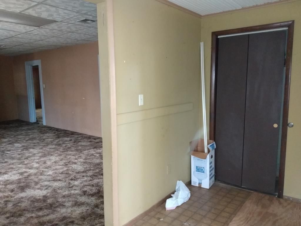 310 N Willow Street — photo 21