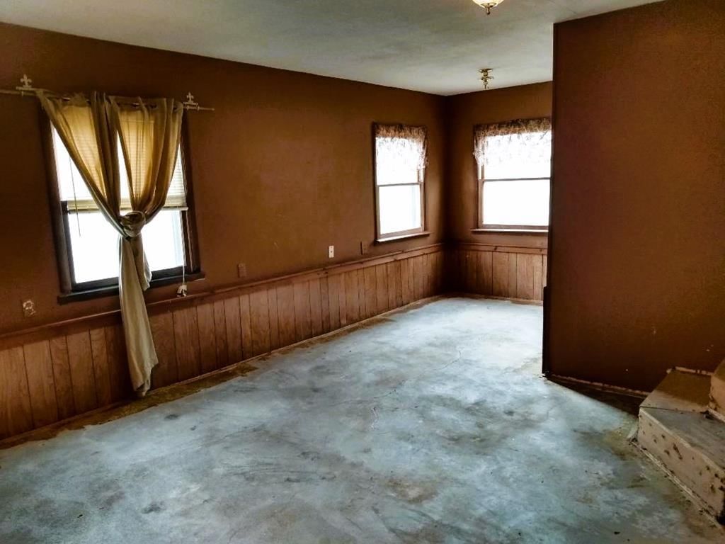 310 N Willow Street — photo 52
