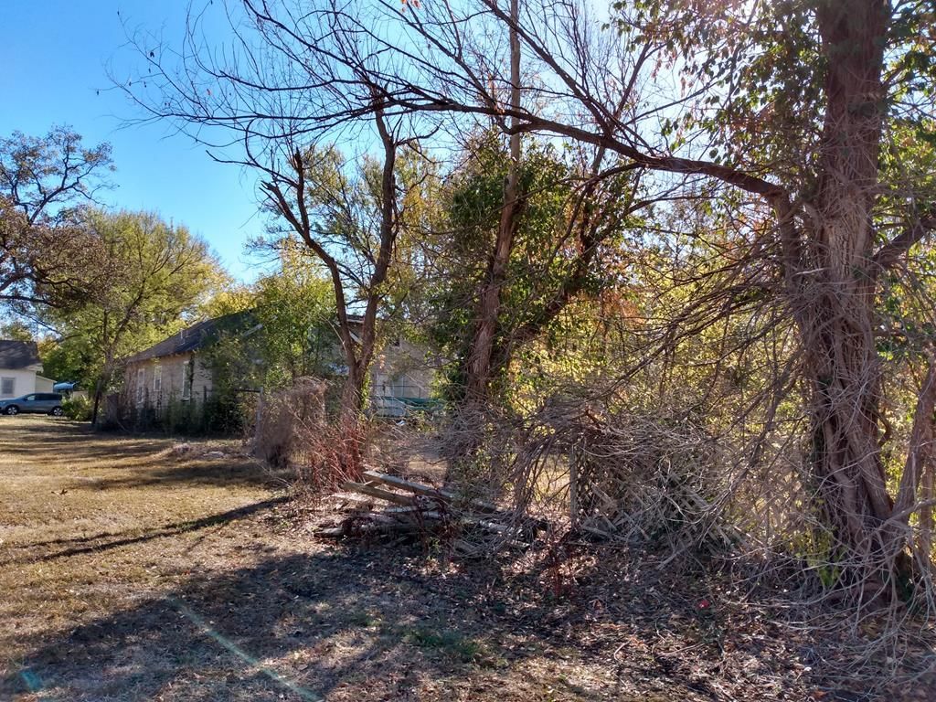 310 N Willow Street — photo 74