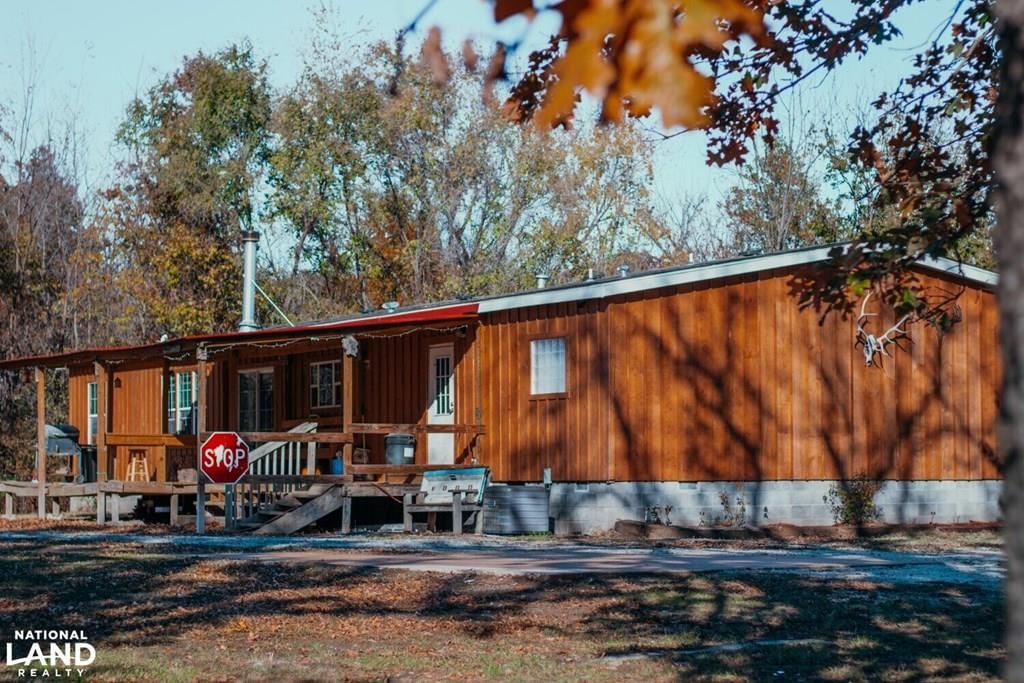 18051 Quaker Road — photo 3
