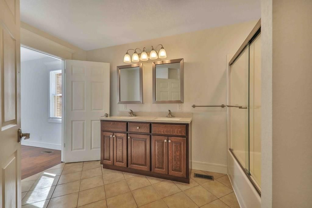 113 Oak Hills Drive — photo 23