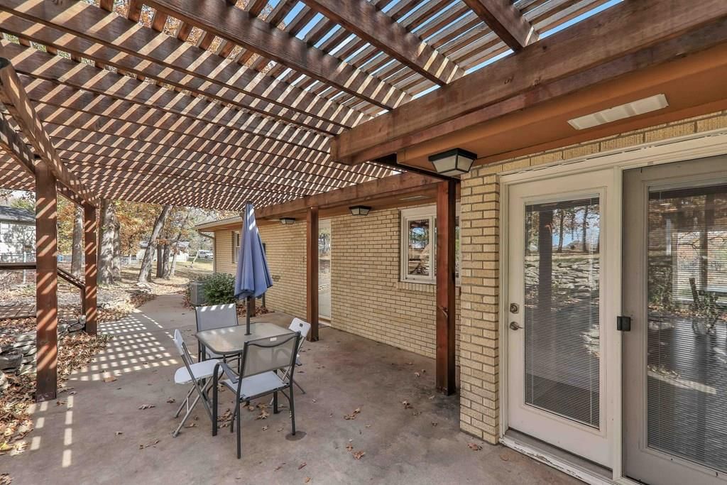 113 Oak Hills Drive — photo 28