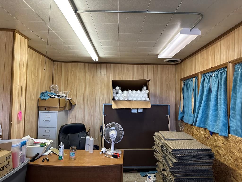 705 Beech N/A — photo 16