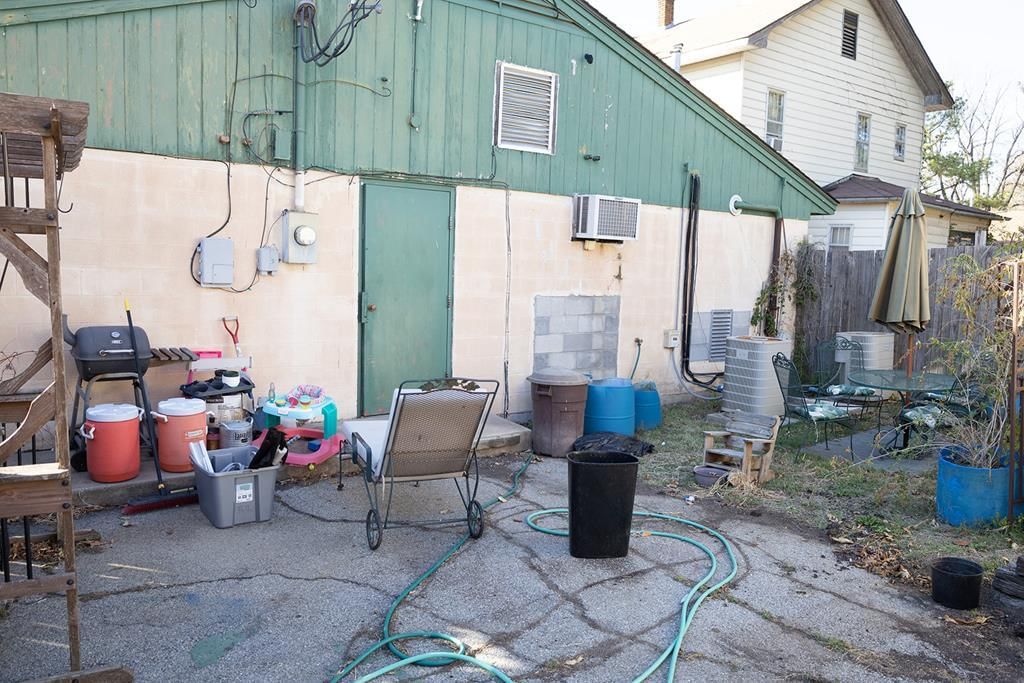 705 Beech N/A — photo 27