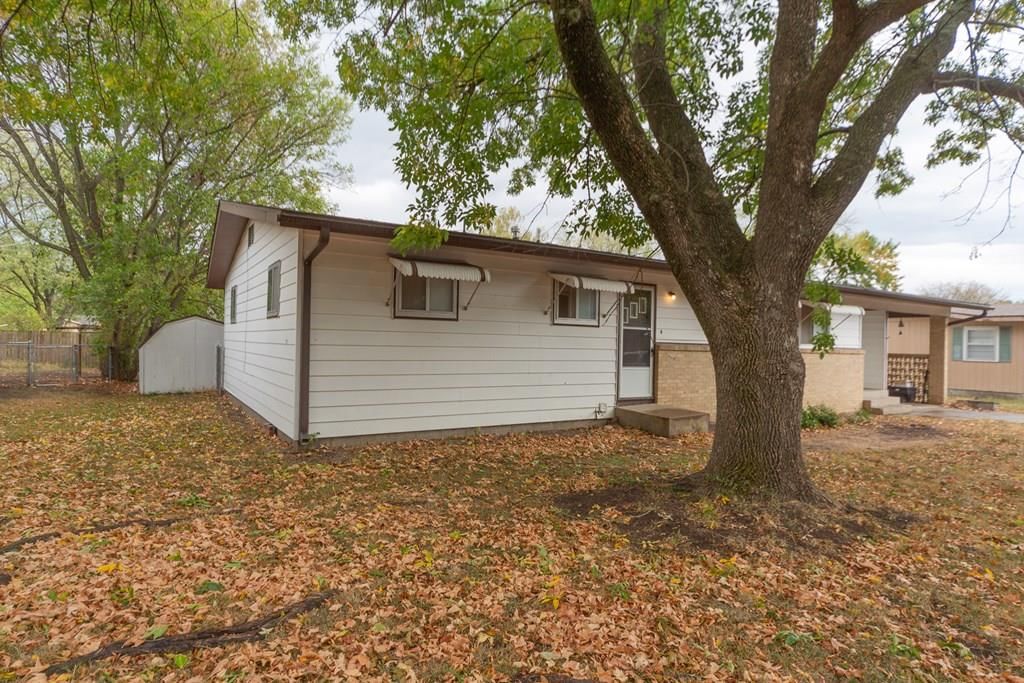 1020 N 18th Place — photo 13