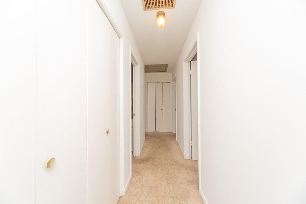 1020 N 18th Place — photo 4