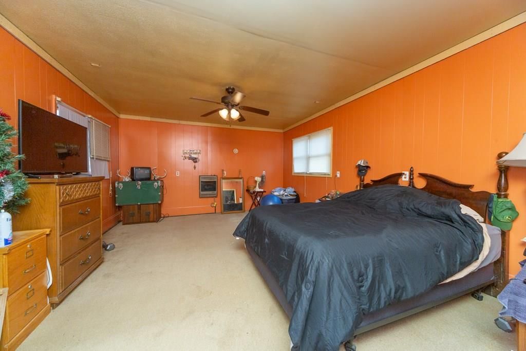 1020 N 18th Place — photo 10