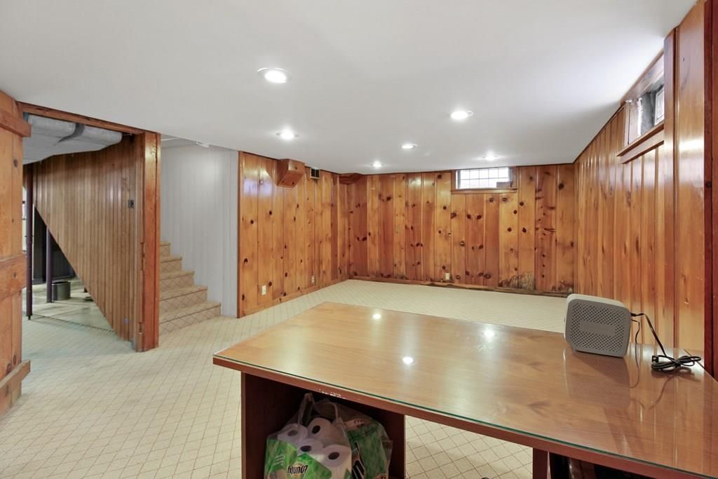 1504 Broadway Avenue — photo 25