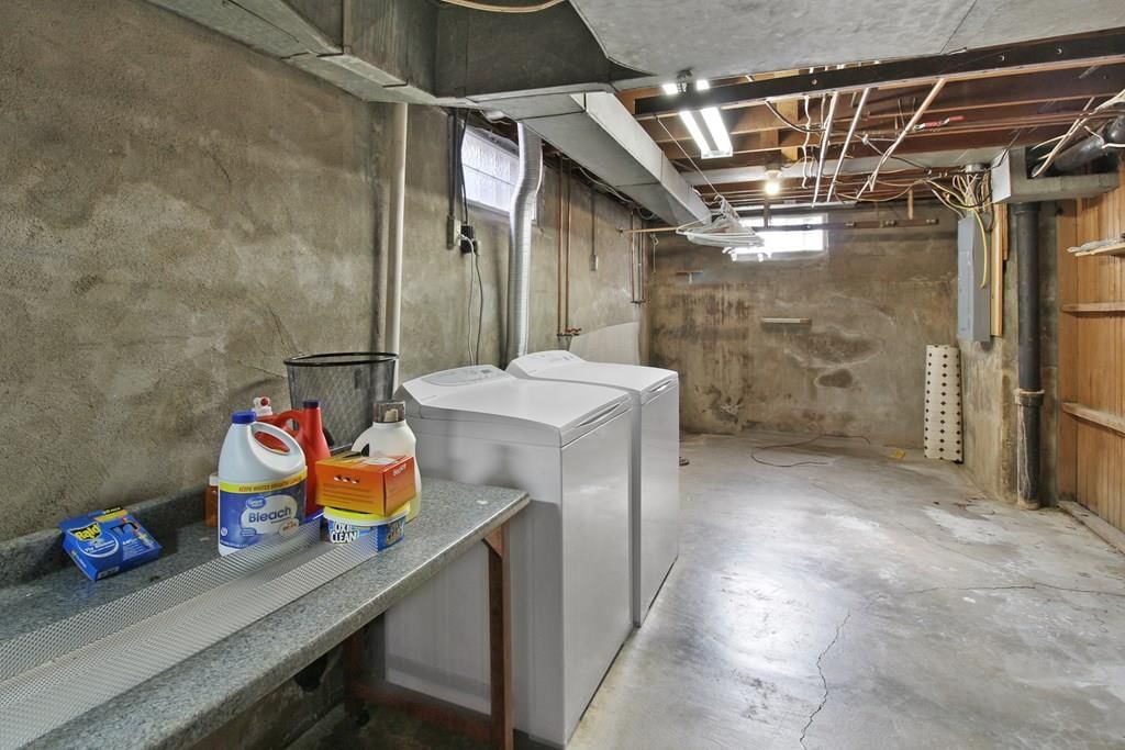 1504 Broadway Avenue — photo 27