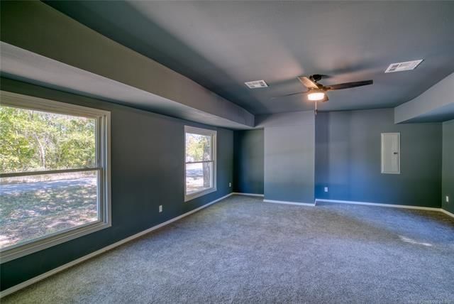 344 N Margarite N/A — photo 17