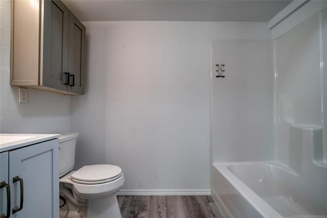 344 N Margarite N/A — photo 19