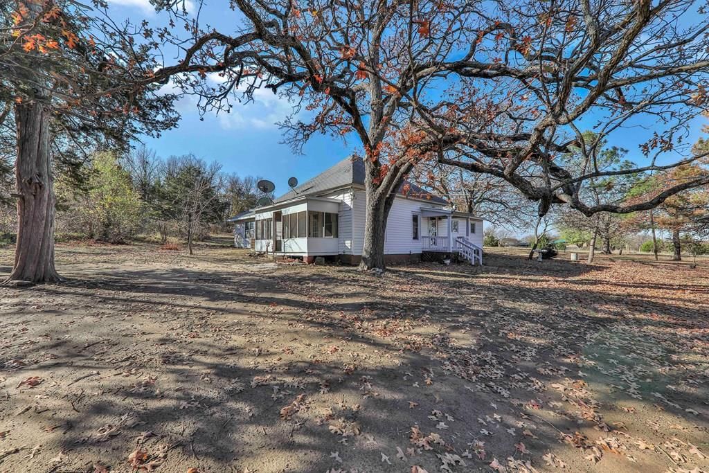 2158 HWY 166 N/A — photo 24