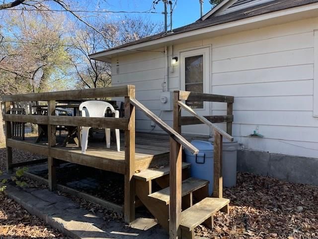 221 N Wood N/A — photo 11