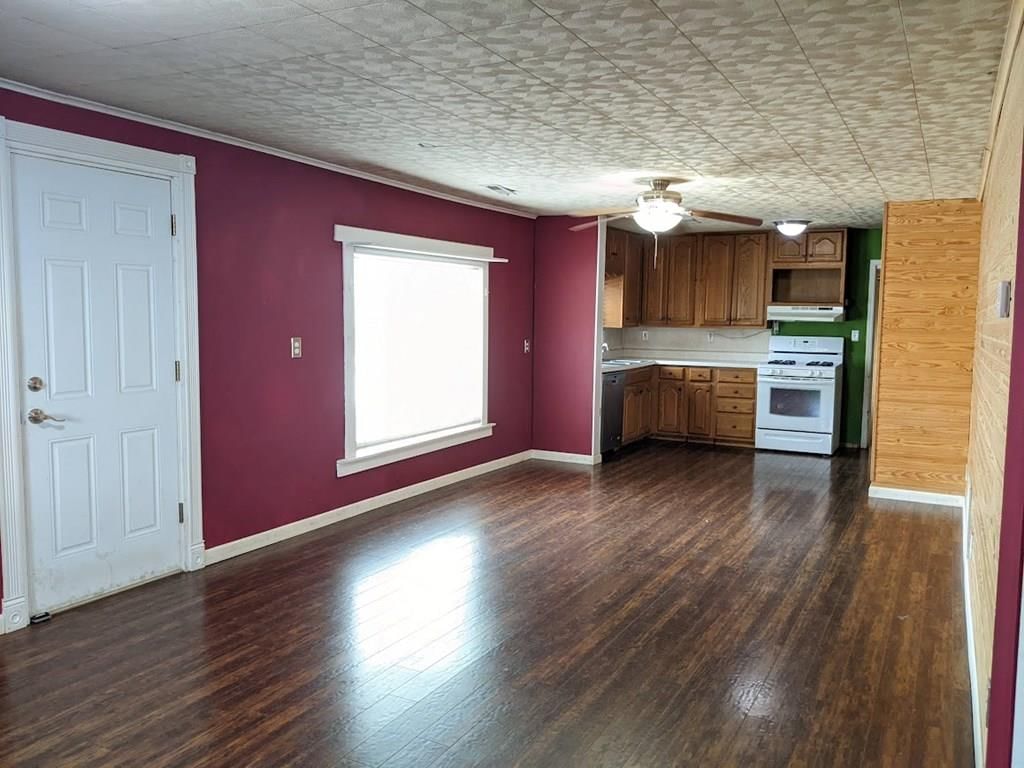 1709 Irving Street — photo 16