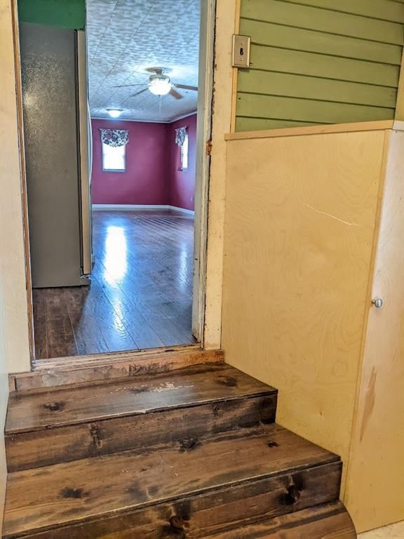1709 Irving Street — photo 45