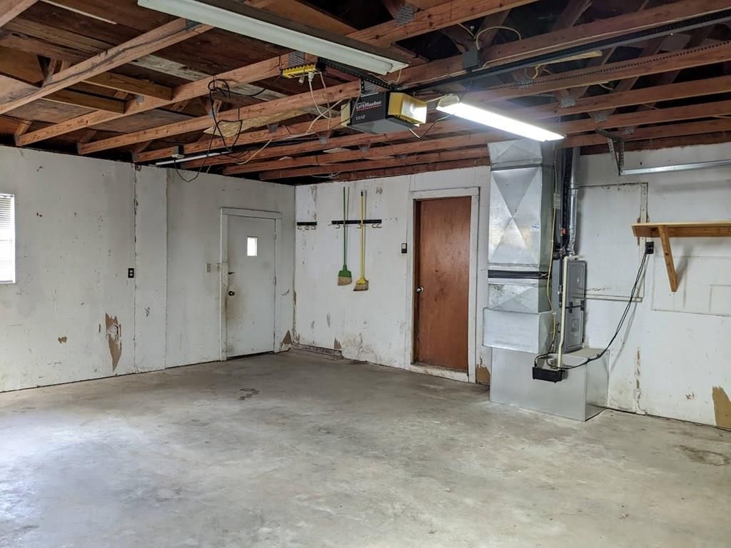 1709 Irving Street — photo 48