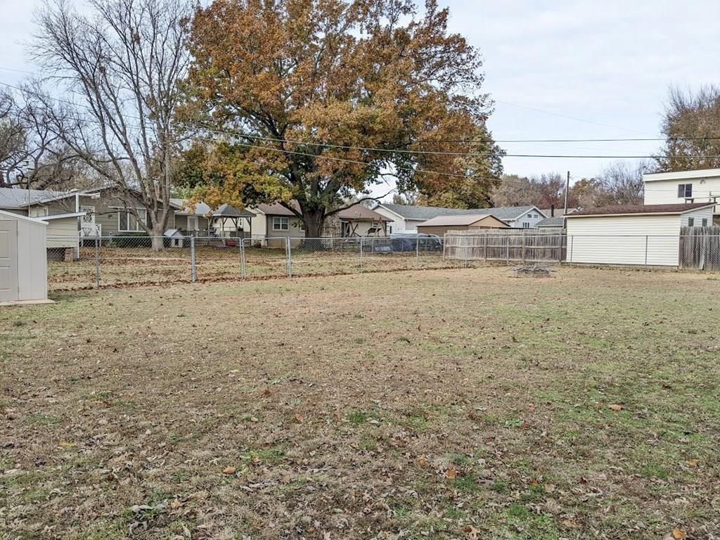 1709 Irving Street — photo 55