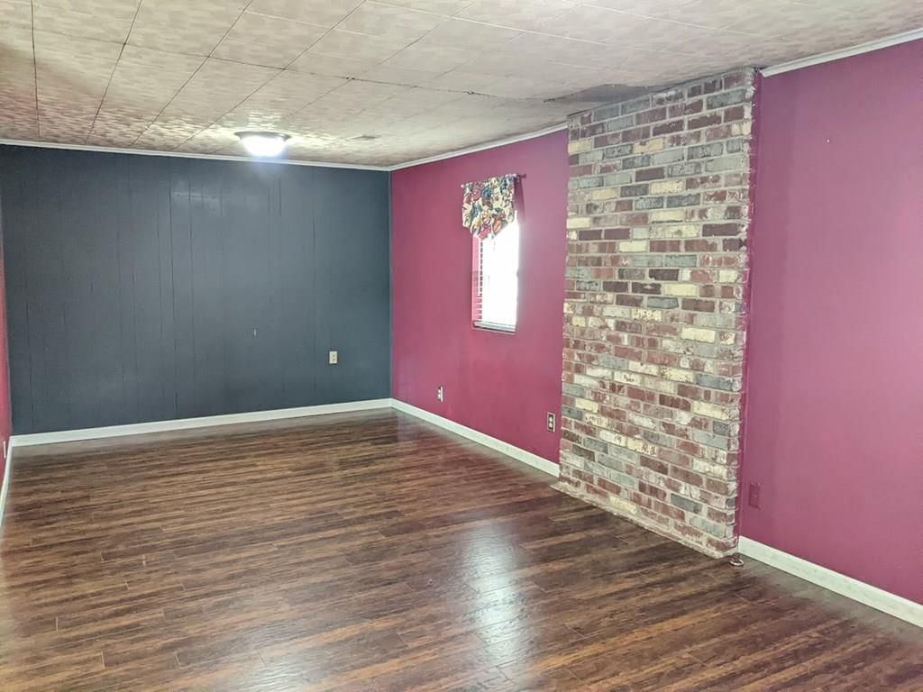 1709 Irving Street — photo 9