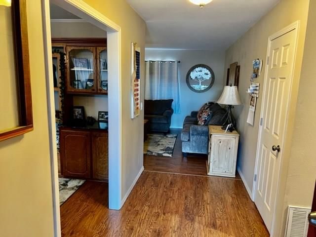 4006 Harvey Road — photo 9