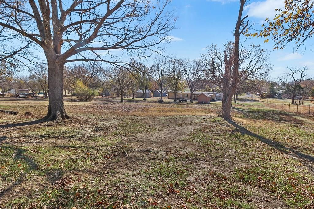 634 W Summit Street — photo 7