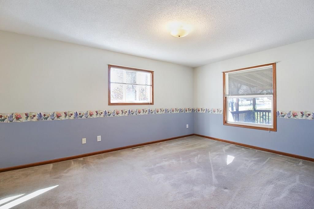 609 W Summit Street — photo 13