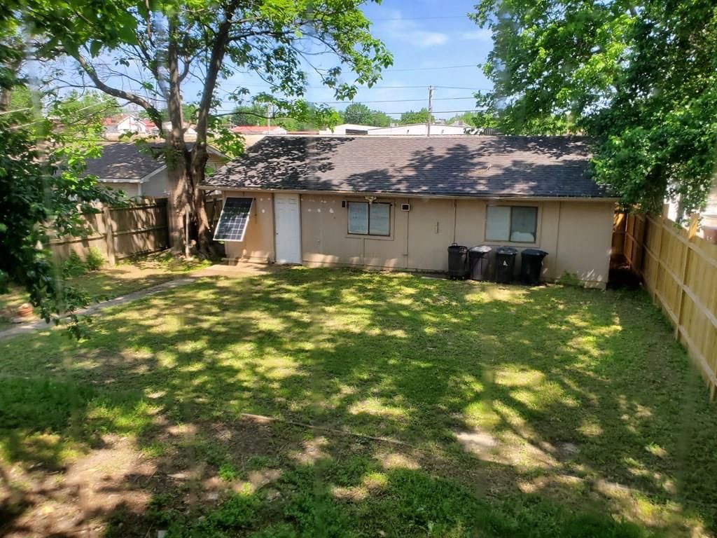 108 W Sycamore N/A — photo 27
