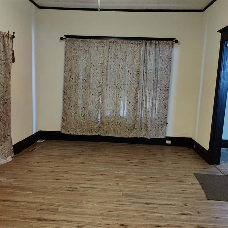 108 W Sycamore N/A — photo 6