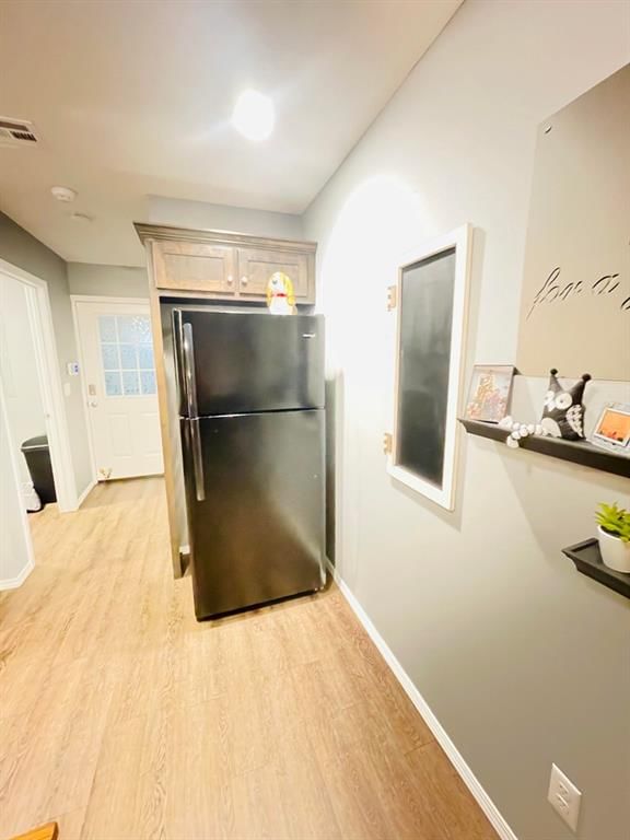 208 W Forest N/A — photo 14