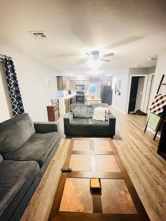 208 W Forest N/A — photo 7