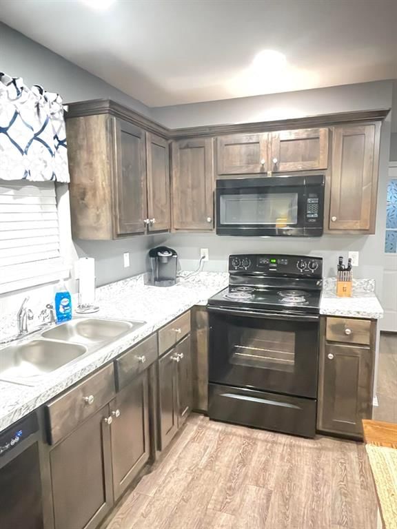 208 W Forest N/A — photo 10
