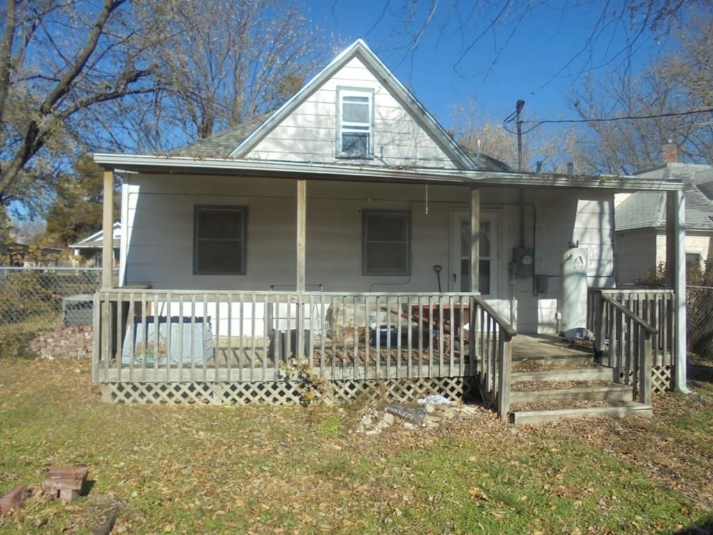 915 W Pine N/A — photo 23