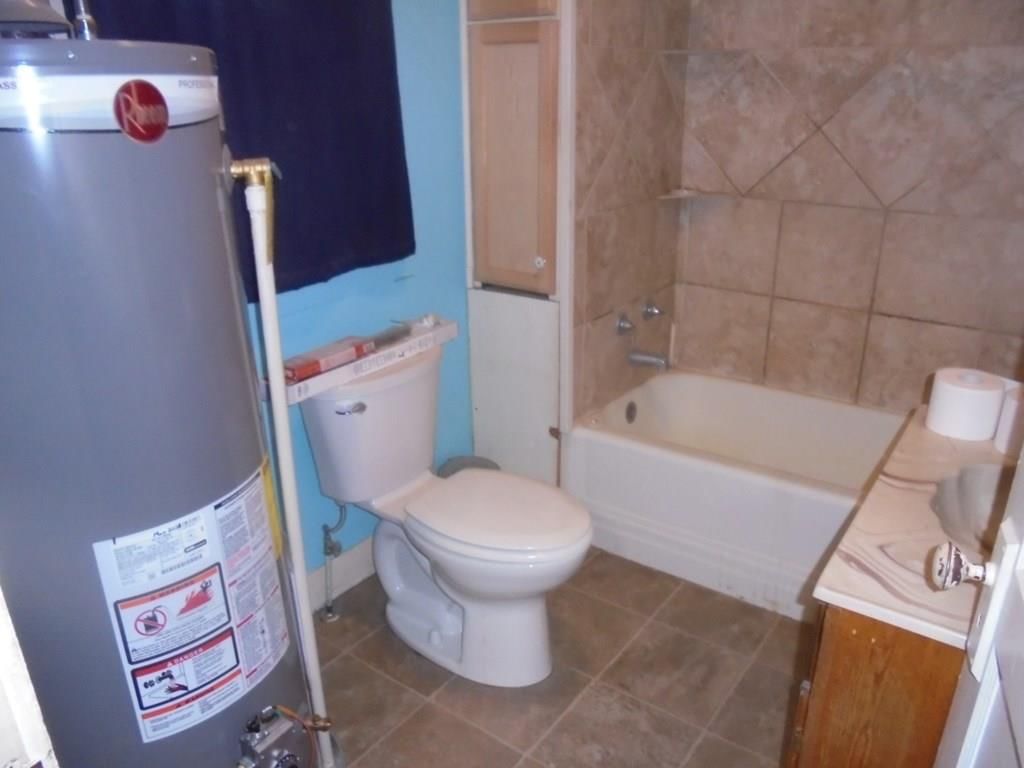 915 W Pine N/A — photo 10