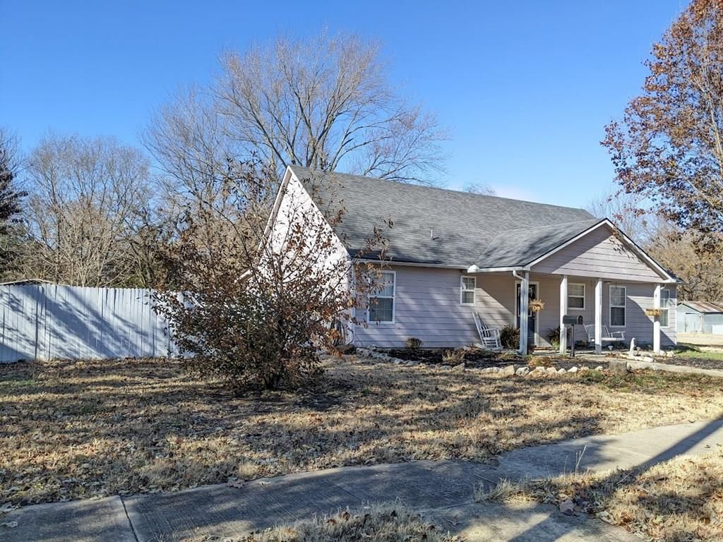 1023 N 13 N/A — photo 2