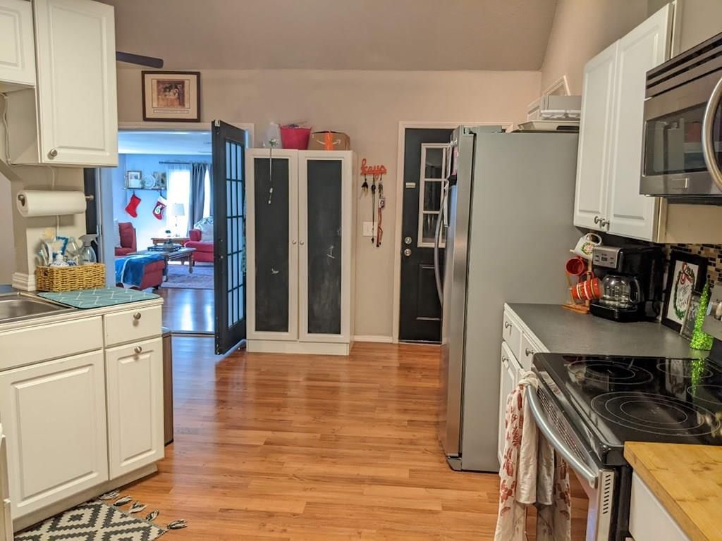 1023 N 13 N/A — photo 26