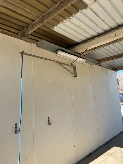 2302 S Walnut Street — photo 26