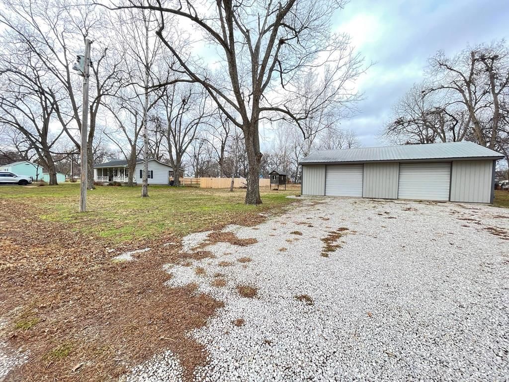 221 Mulberry N/A — photo 6