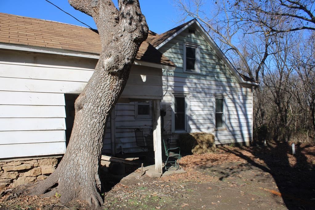 22120 Decatur Road — photo 50