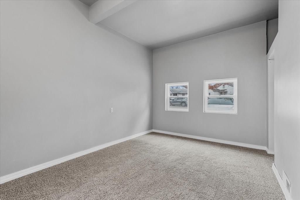 1591 S Elm Avenue — photo 12