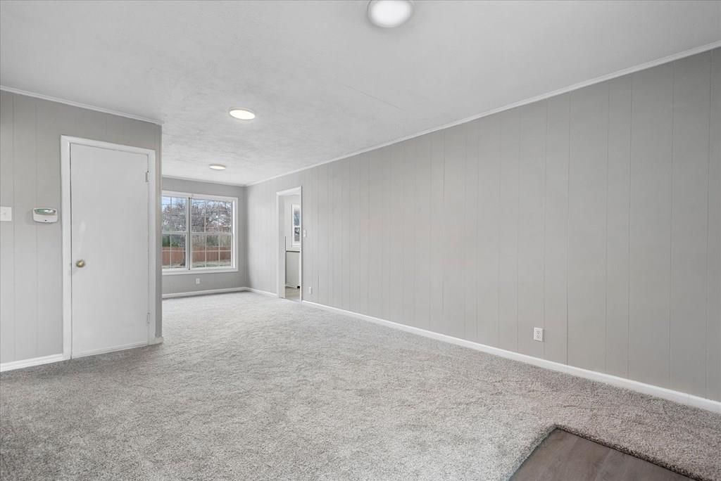 1591 S Elm Avenue — photo 5