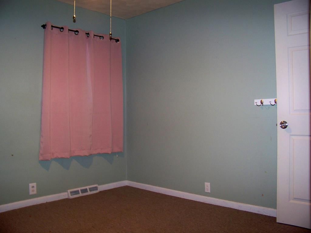 810 S Wilson N/A — photo 14
