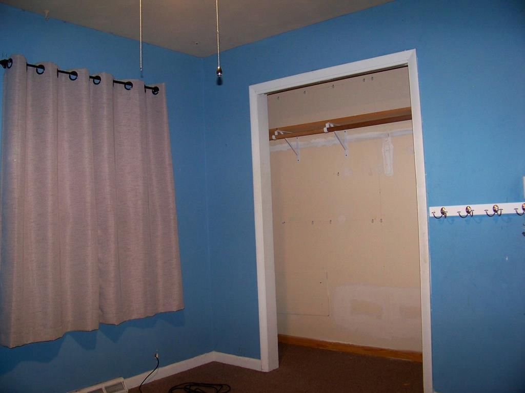 810 S Wilson N/A — photo 25