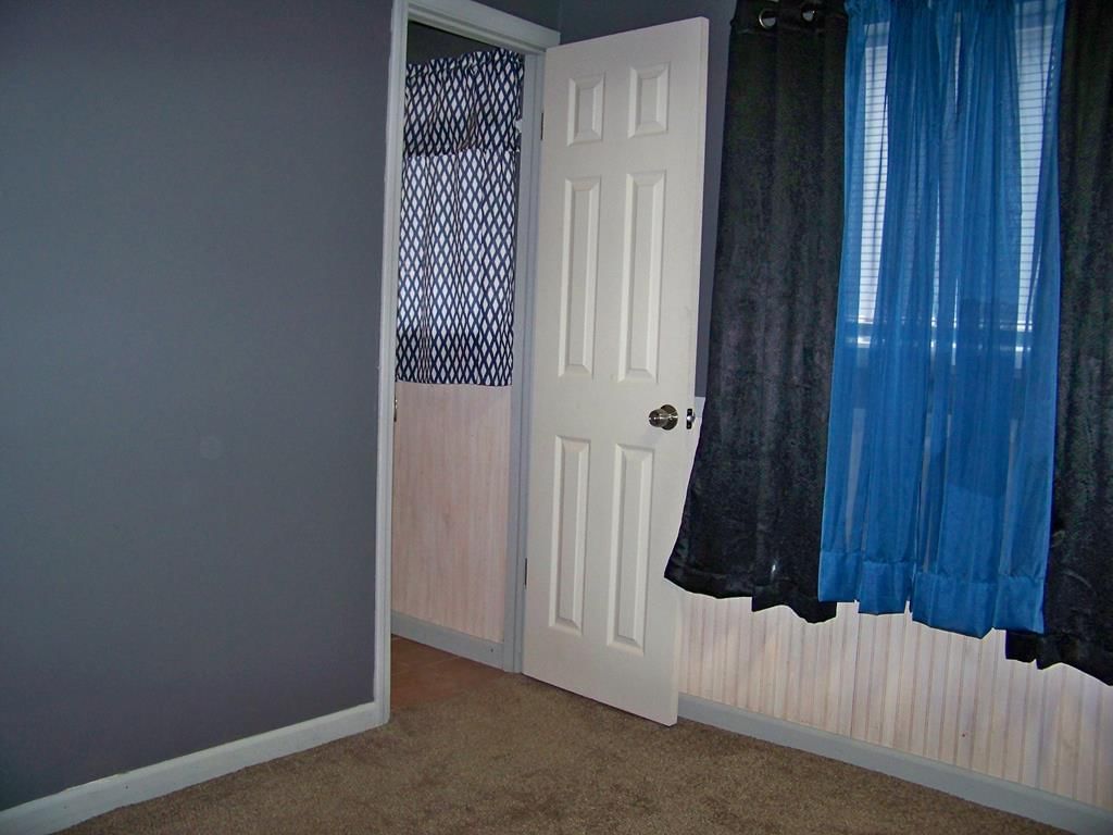 810 S Wilson N/A — photo 10