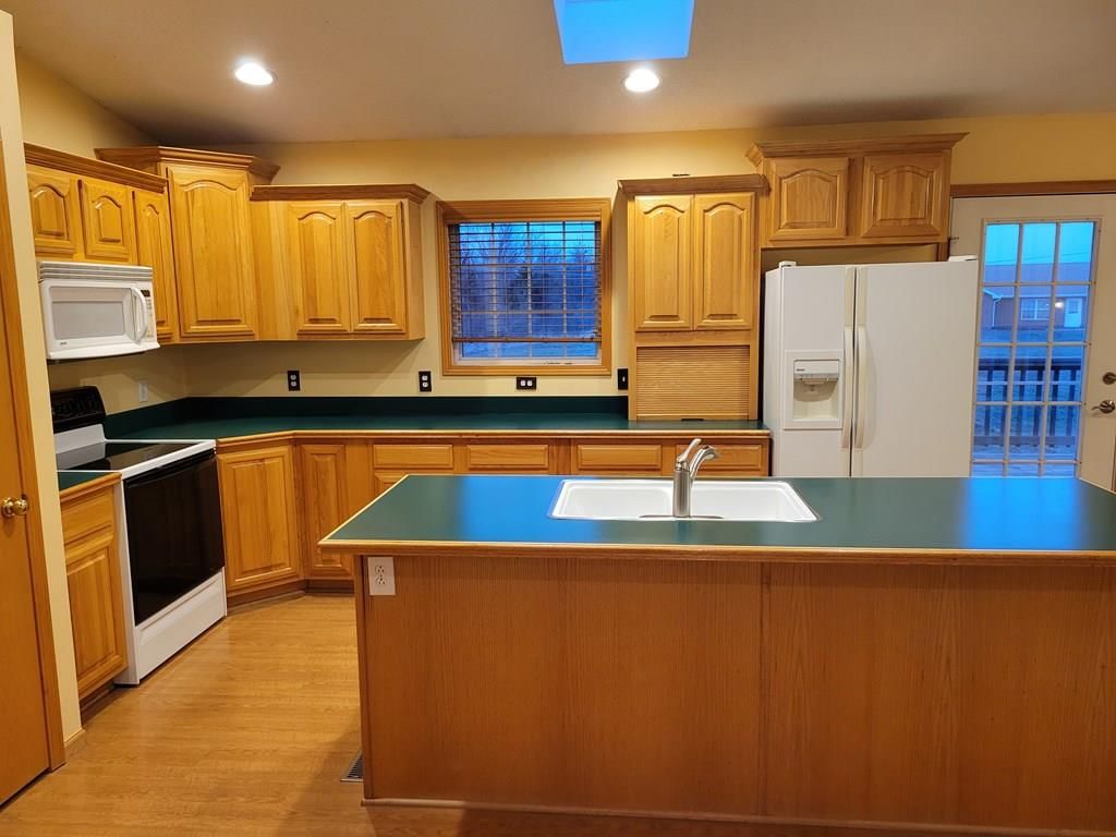 118 W Miller Road — photo 22