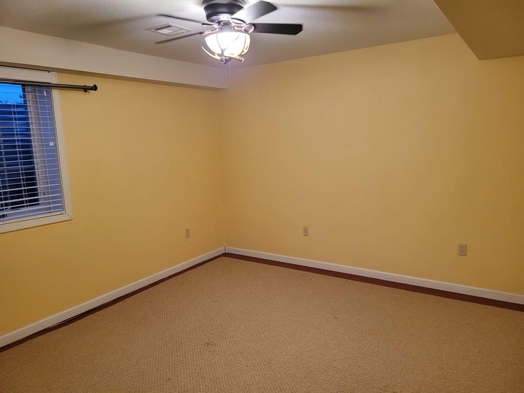 118 W Miller Road — photo 41