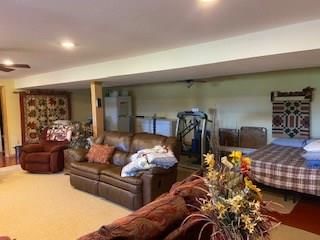 118 W Miller Road — photo 53