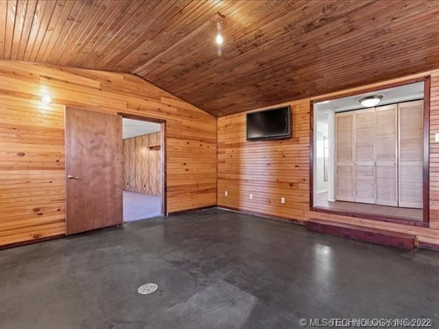 311 E Cherokee Street — photo 20