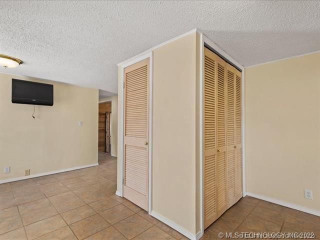 311 E Cherokee Street — photo 10