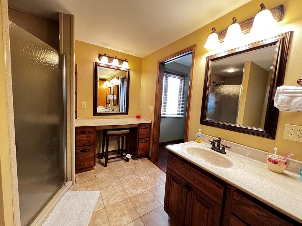 3979 CR 4055 N/A — photo 27